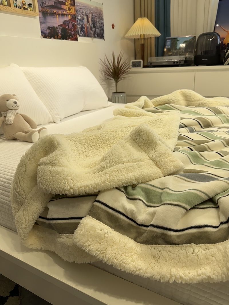 ins韩系加厚牛奶羊羔绒毛毯空调办公室子宿舍学生珊瑚绒沙发盖毯