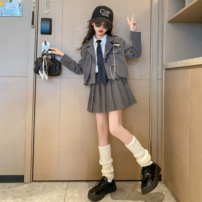 Girls' Autumn Clothes, College Style Western Style Small Suits, JK Uniform Suits, Korean Style Elementary School Pleated Skirts for Big Children and Girls