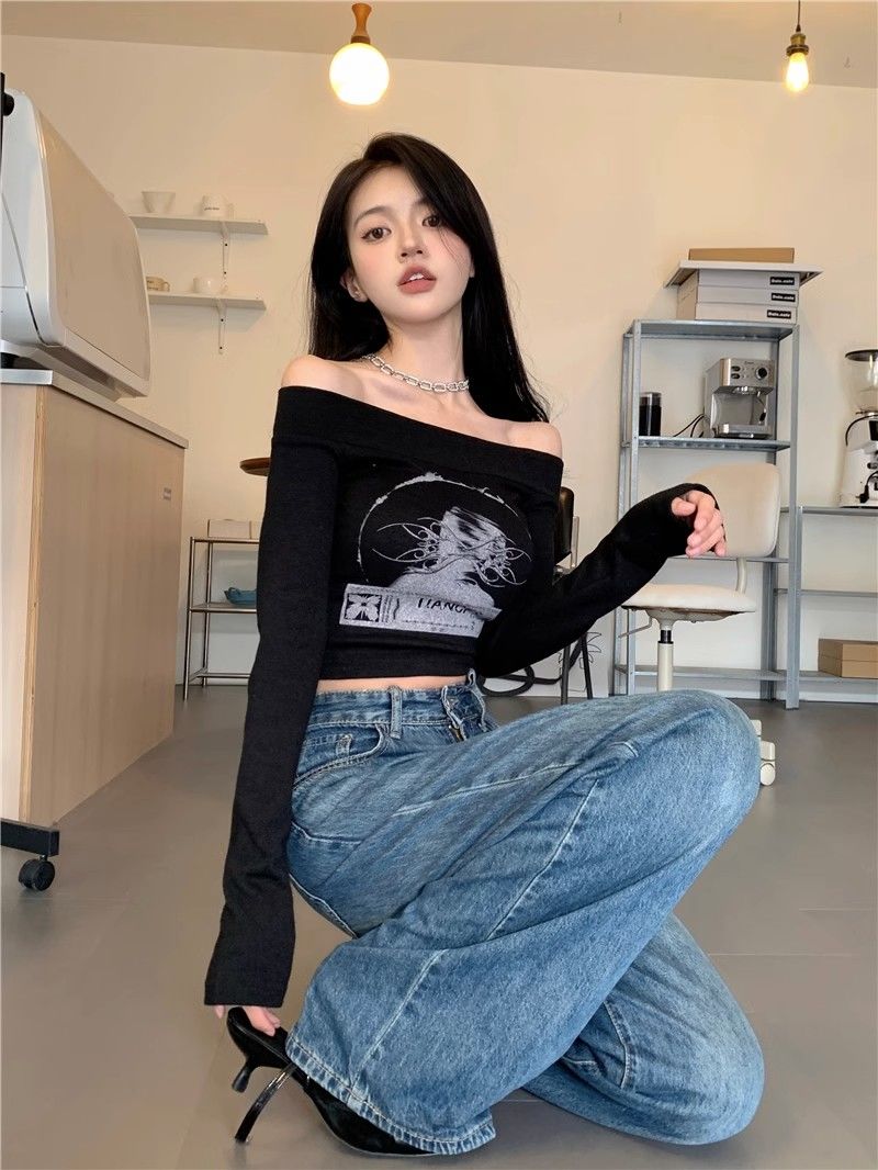 Chen Dayu hot girl print one-word shoulder inner wear women's autumn short section slim long-sleeved t-shirt off-shoulder bottoming shirt top