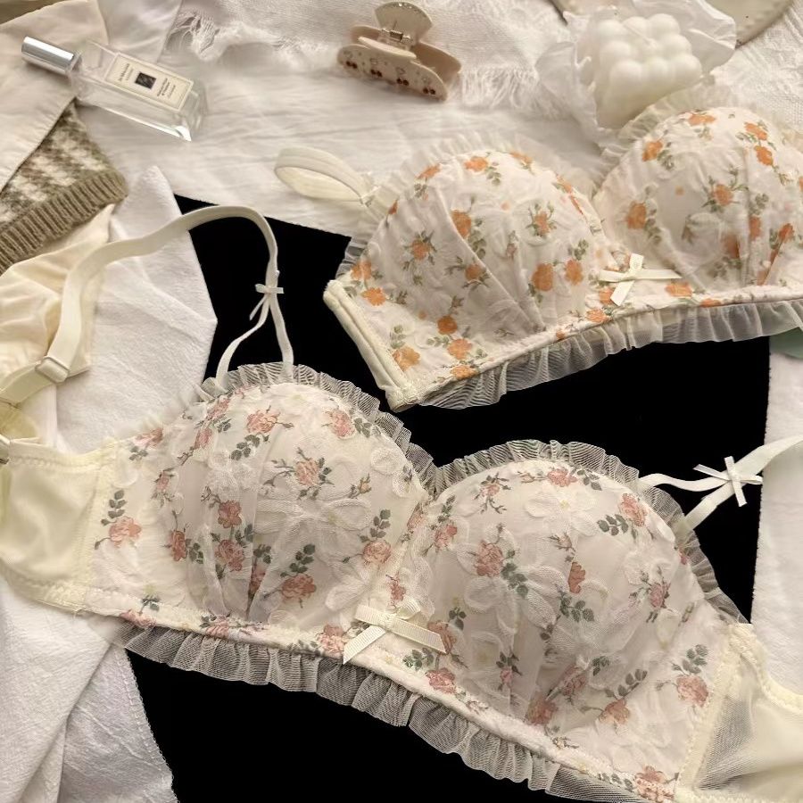 碎花蕾絲抹胸內衣女小胸聚攏無鋼圈防下垂性感無肩帶純欲文胸套裝