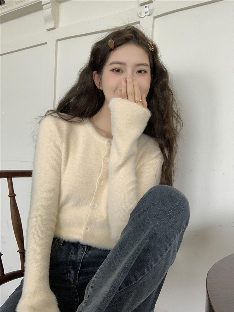 甜辣風韓系修身高級毛衣上衣2023秋冬季軟糯氣質喇叭袖針織開衫女