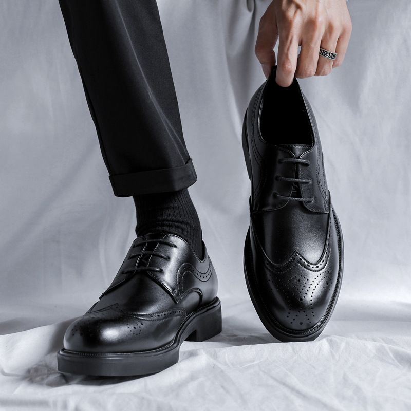 Wide head block carved leather shoes for men's business attire, genuine leather, summer breathable suit, work shoes,_voghion.com