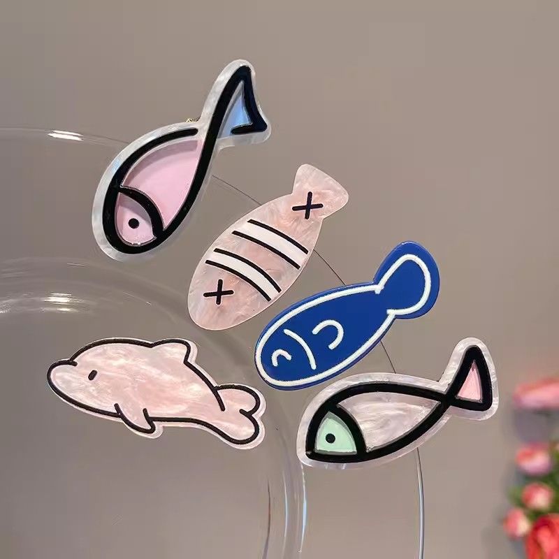 Japanese cute little fish bone hair clip ins girl bangs clip broken hair edge clip student original interesting clip