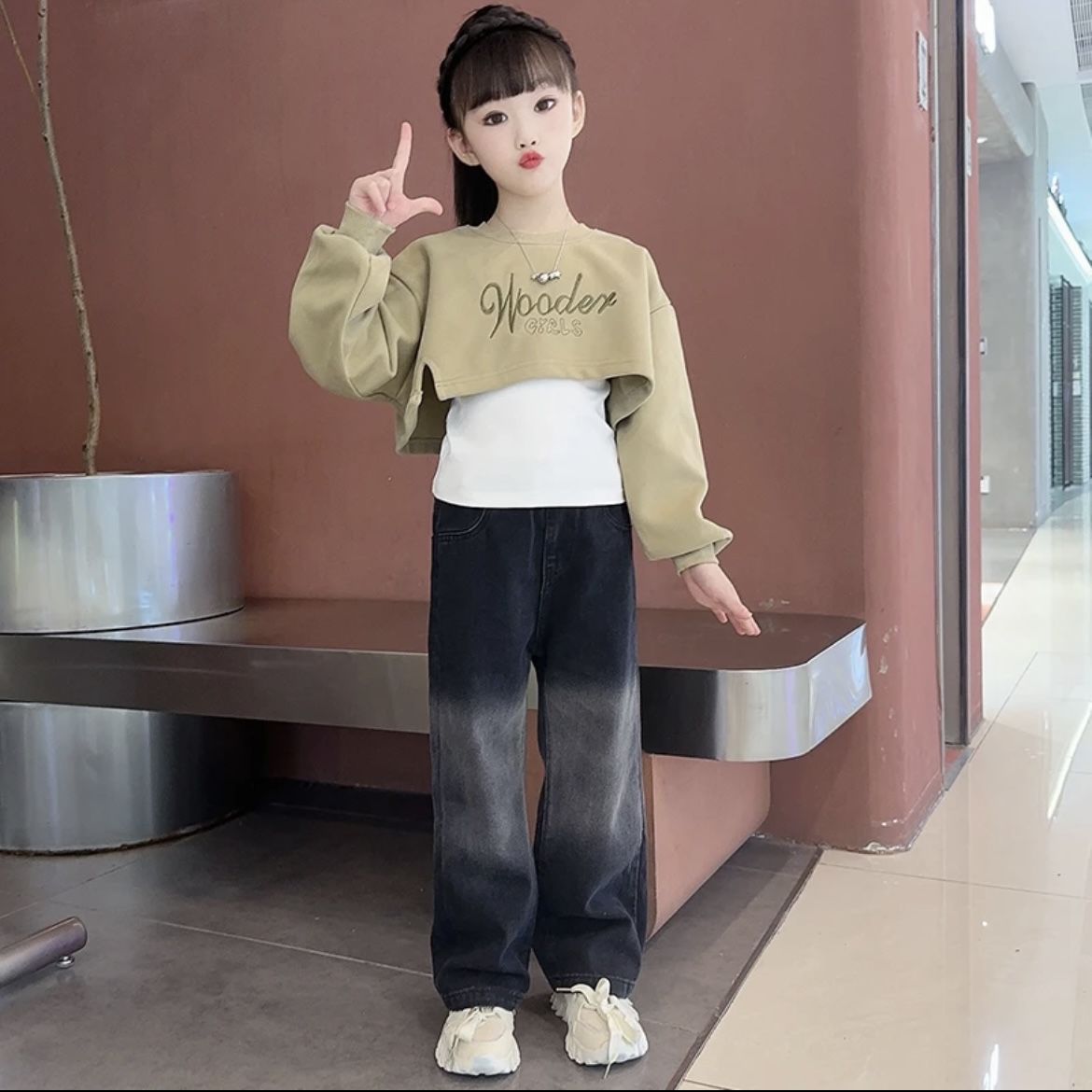 Girls Suit Autumn New  Baby Korean Style Fashionable Sweater Suit Jeans Children's Western Style Three-piece Set