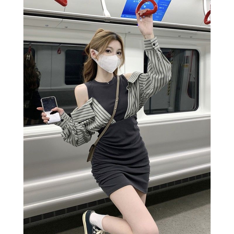 Off-the-shoulder dress, fake two-piece design, Western style, waist slimming, patchwork striped shirt, hip-hugging short skirt for small people