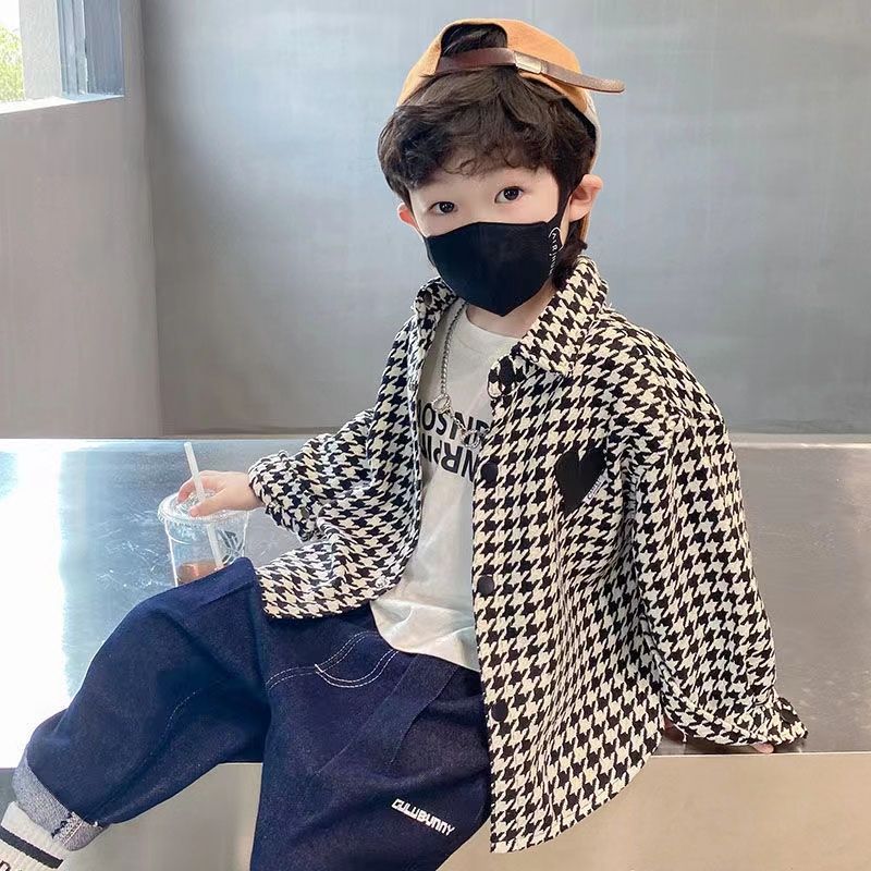 Boys' shirts, spring and autumn children's coats, baby spring shirts, fashionable, cool and handsome plaid tops, children's clothing, versatile