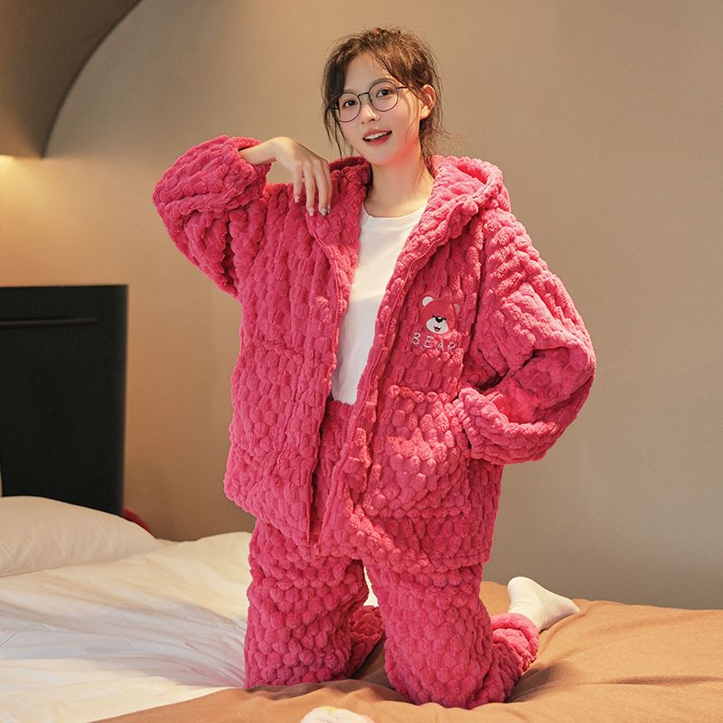 草莓熊睡衣女秋冬季爆款珊瑚絨加絨加厚可愛保暖家居服冬季套裝