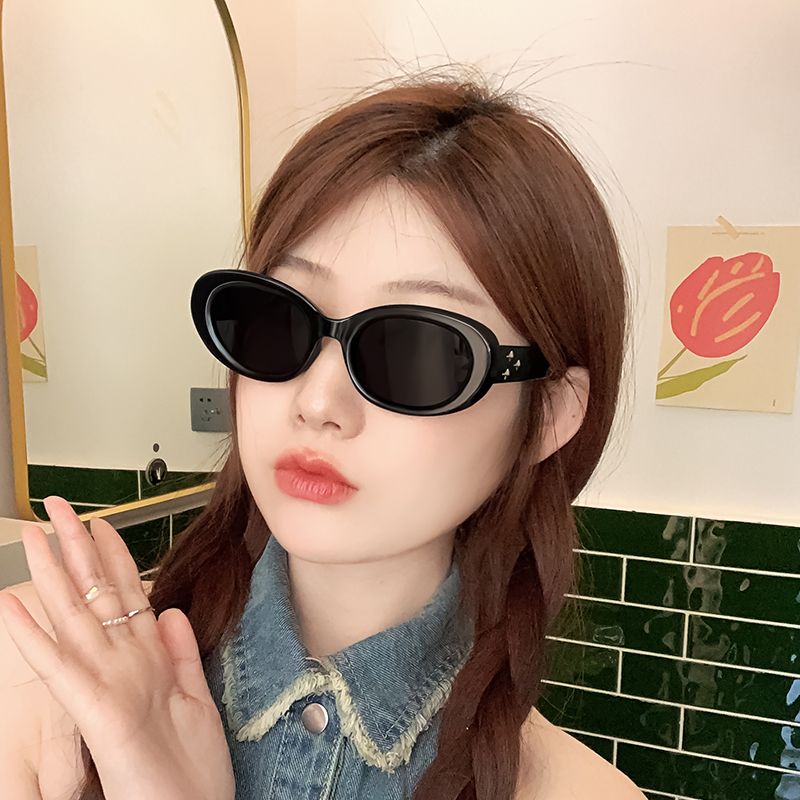 European and American cat-eye oval frame starry sky style sunglasses for women ins retro concave shape anti-UV sunglasses