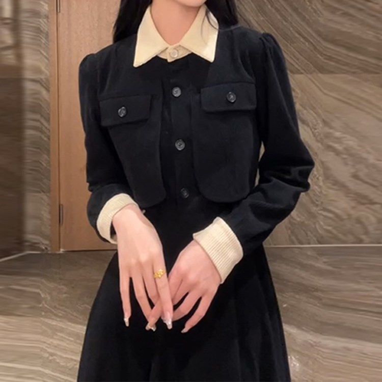 高級感黑色連衣裙大碼早秋女裝新款氣質茶歇法式赫本風假兩件長裙