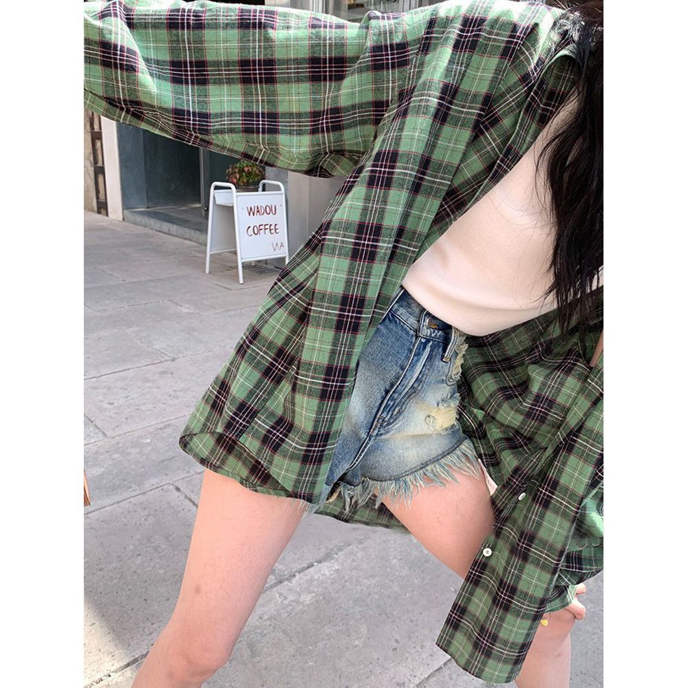 韓版復古綠色格紋襯衫女2023夏季新款鹽系百搭小個子防曬襯衣外套