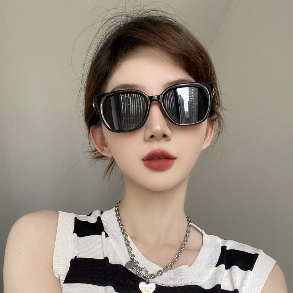 韓版ins方形流星墨鏡男女款圓臉顯瘦個性街拍大臉太陽鏡2023新款