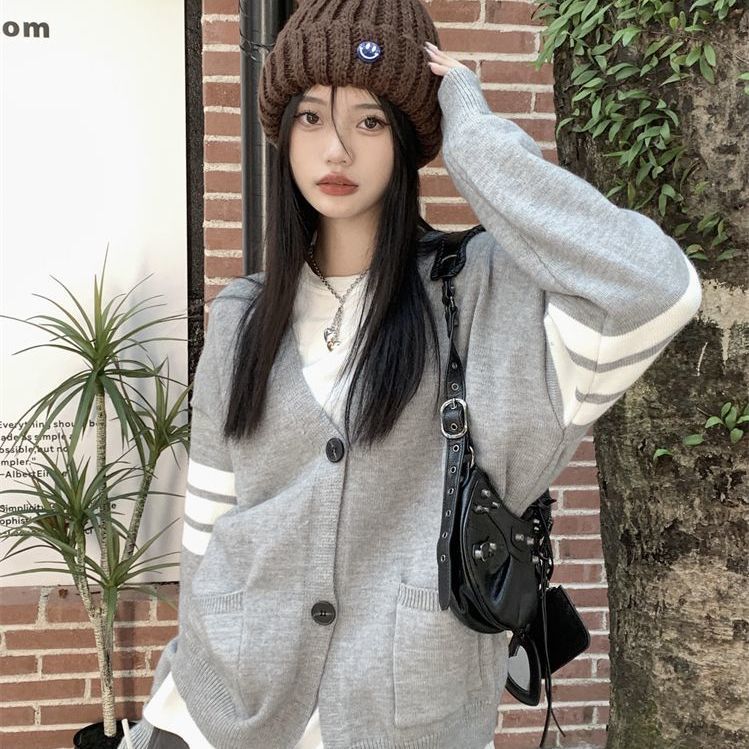 休閒條紋V領毛衣外套女秋季新款復古寬鬆慵懶風針織開衫長袖上衣