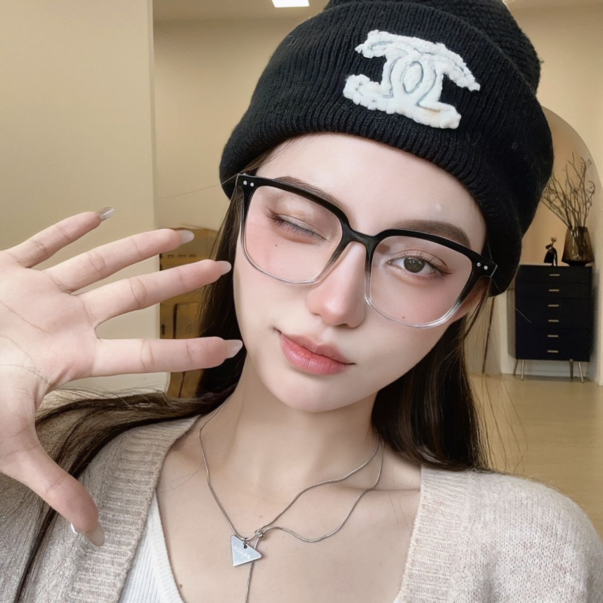 No-makeup artifact glasses for women, Korean version, trendy black frame, high-end myopia, can be equipped with large-frame, big-face, slimming glasses frames