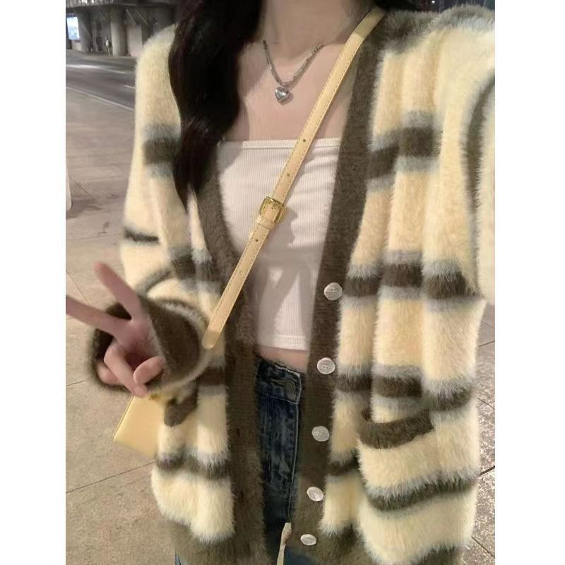 軟糯學院風條紋v領毛衣外套女秋冬新款慵懶風小眾設計感針織開衫