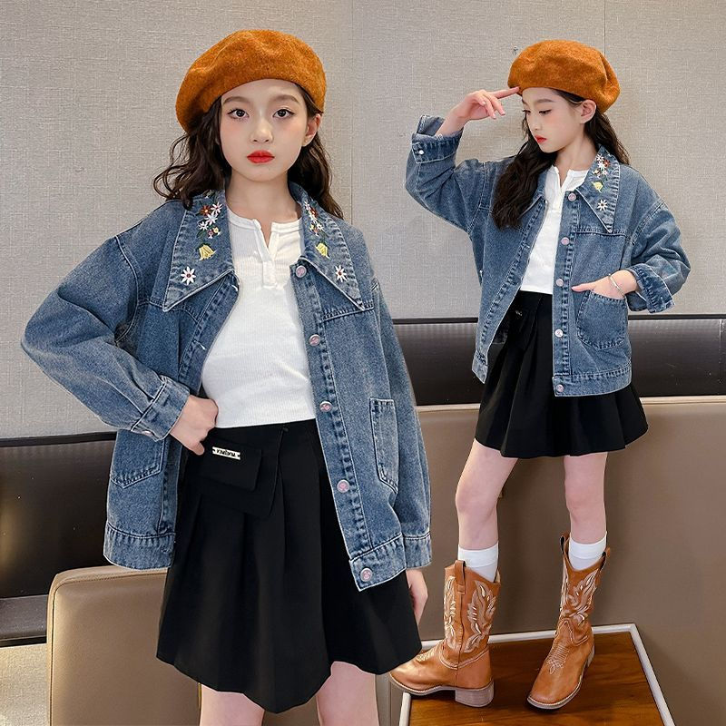 Girls' shirts spring and autumn 2023 new children's style autumn clothes loose girls fashionable autumn long-sleeved denim jacket