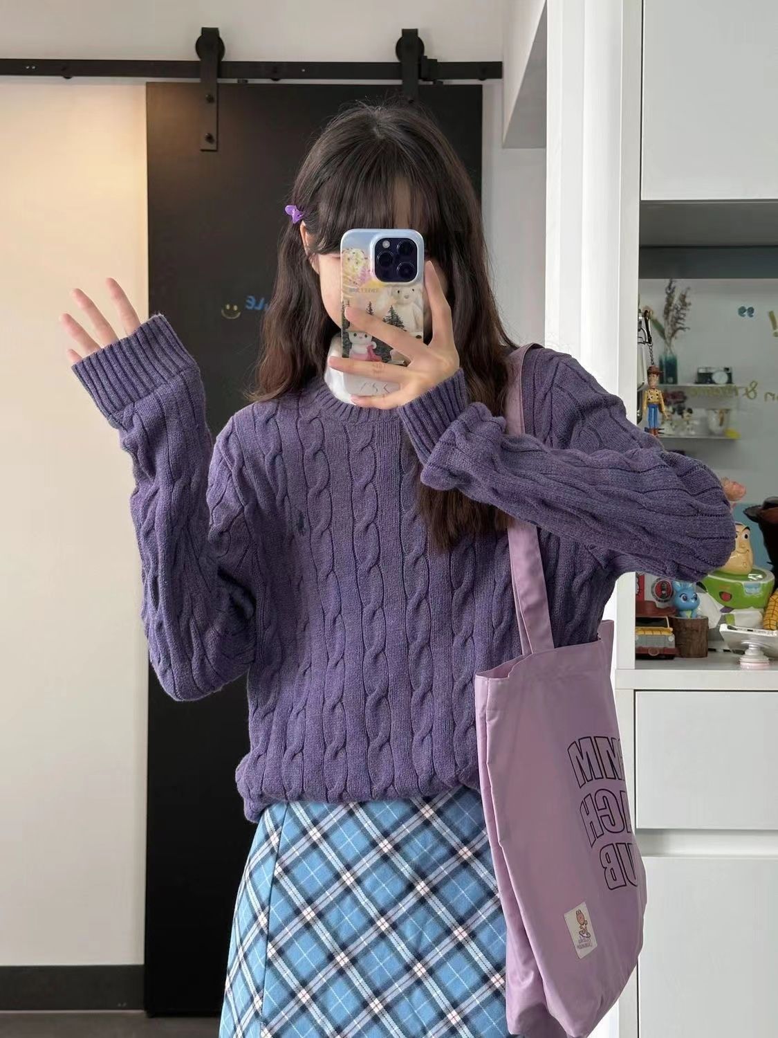 早秋紫色麻花圓領毛衣女2023秋季新款軟糯寬鬆套頭上衣針織打底衫