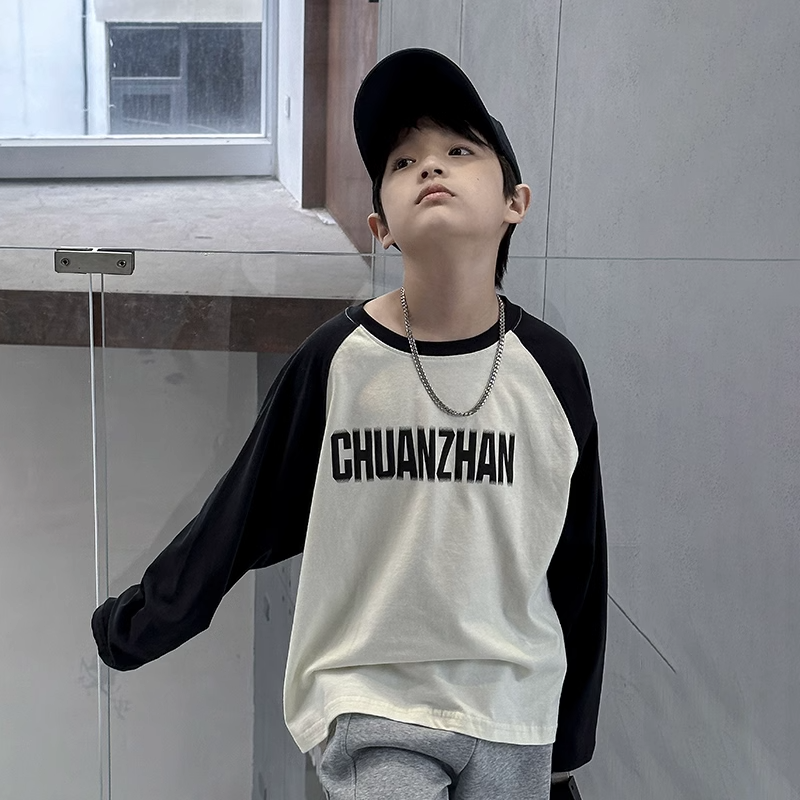 100% cotton boys' long-sleeved T-shirt spring and autumn 2023 new letter raglan Korean medium and large children's baby style