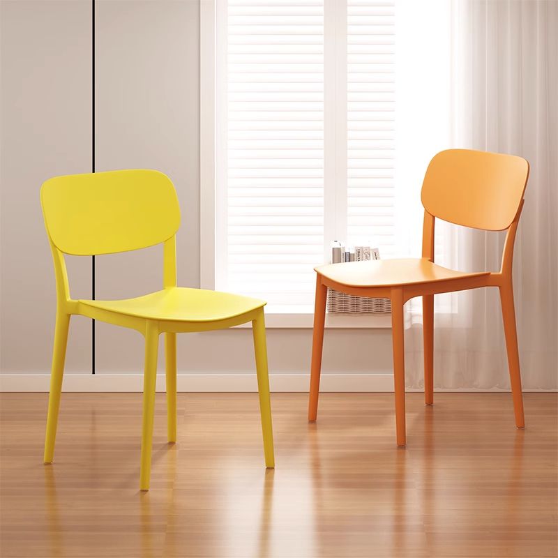 塑料椅子靠背家用北欧加厚餐椅现代简约书桌凳子网红大排档牛角椅