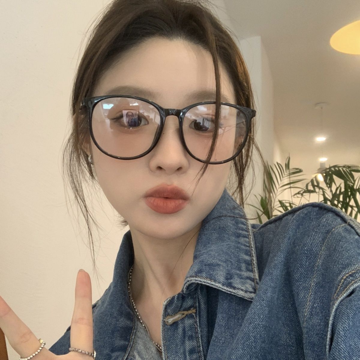 Oversized frame glasses for women with big faces, slimming black frame myopia glasses, can be equipped with prescription lenses, anti-blue light decorative glasses frames