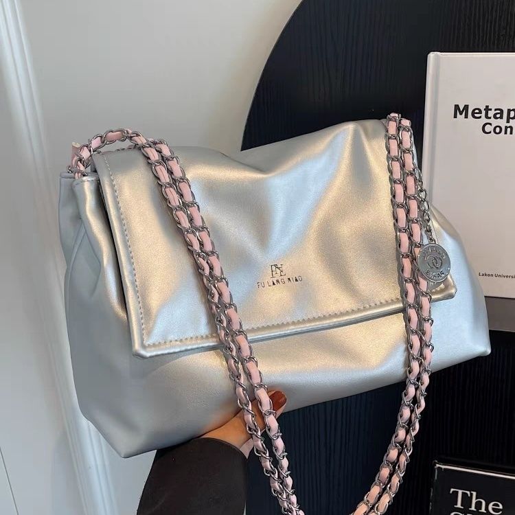 Borsa a tracolla premium estiva di grande capacità per donna 2023 Class Commuting Silver da donna_voghion.com