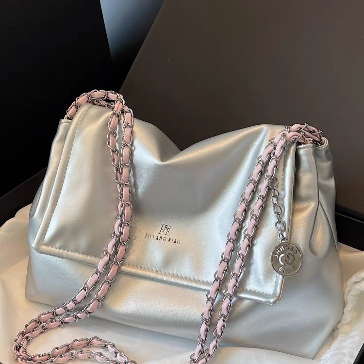 Borsa a tracolla premium estiva di grande capacità per donna 2023 Class Commuting Silver da donna_voghion.com