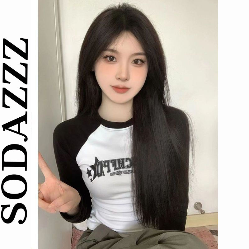美式正肩長袖t恤女春秋內搭打底衫修身顯瘦純欲辣妹撞色短款上衣