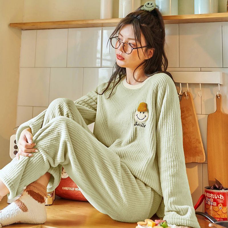 加絨加厚珊瑚絨睡衣女2023年冬季新款保暖家居服網紅爆款兩件套