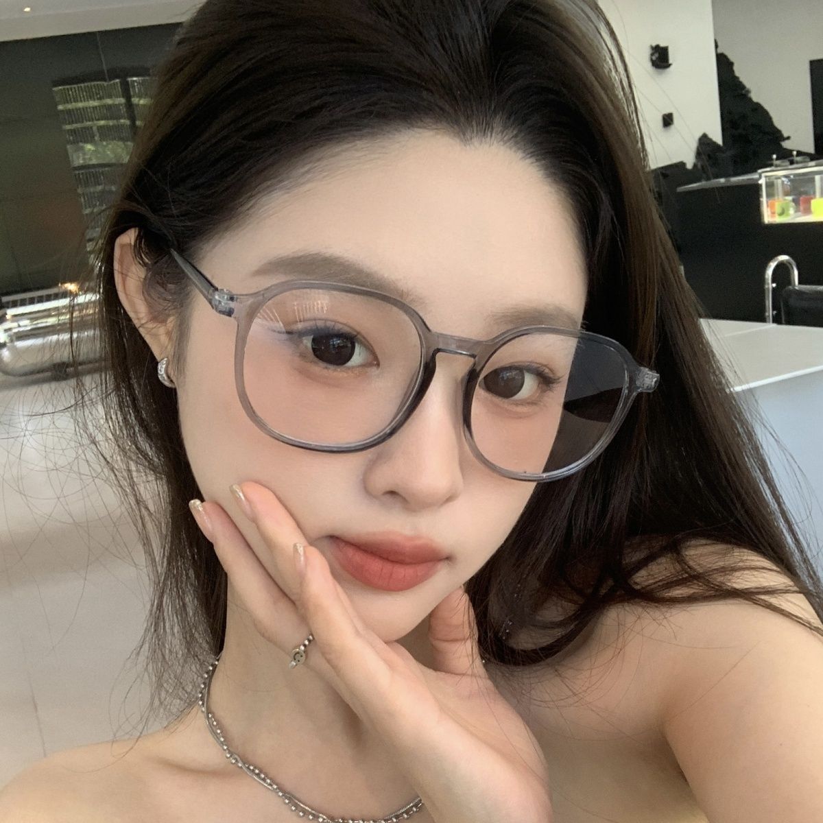 Coconut gray large-frame transparent glasses for women with myopia can be equipped with prescription anti-blue light for square and round faces without makeup artifact eye frame