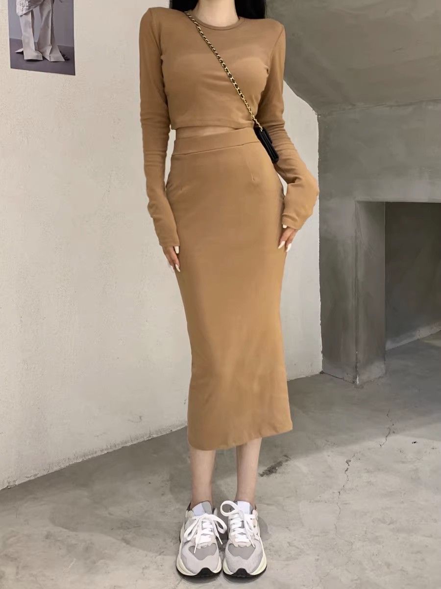 純欲風德絨保暖套裝女秋冬新款修身短款高腰辣妹包臀半身裙兩件套