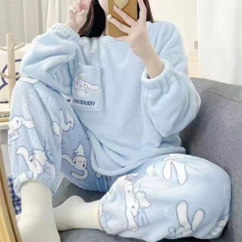 睡衣冬季女款珊瑚絨加厚加絨長袖可愛寬鬆法蘭絨家居服套裝可外穿
