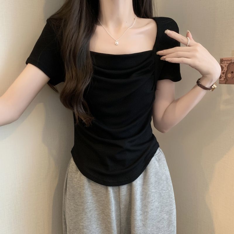 陌伯格大碼純欲風方領黑色短袖T恤女夏季遮肚子不規則短款上衣