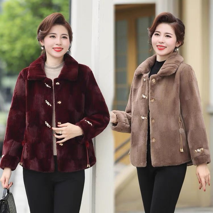 中老年冬裝仿水貂絨外套女洋氣棉服2023新款棉襖媽媽秋冬