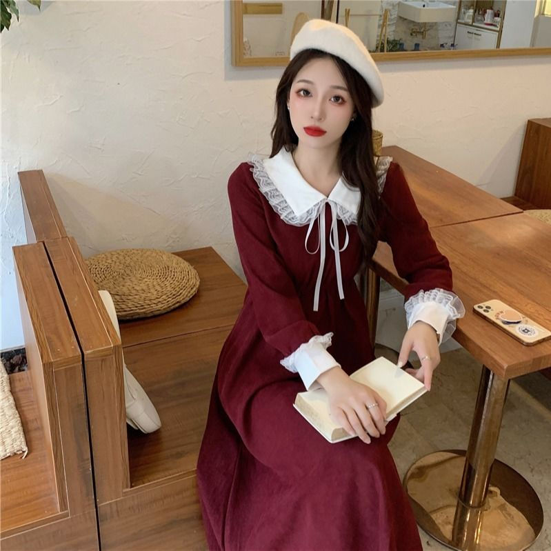 微胖娃娃領法式收腰裙子胖mm大碼女裝赫本風連衣裙女秋季連衣裙