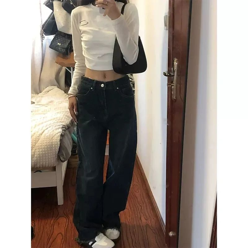 2023年修身長袖t恤女春秋設計感小眾短款純欲甜辣內搭打底上衣
