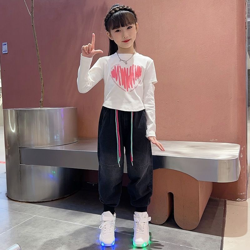 女童秋季时尚套装韩版时髦卡通汽车长袖T恤彩色拉链牛仔裤套装潮