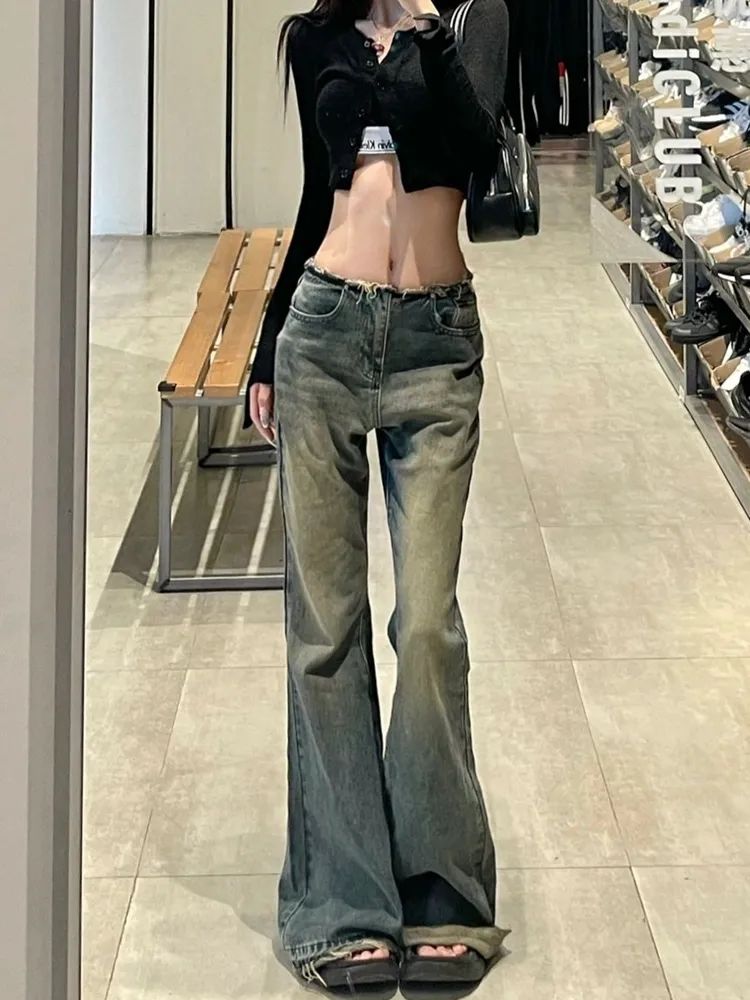 辣妹復古毛邊微喇叭牛仔褲女秋季新款低腰直筒顯瘦闊腿拖地馬蹄褲