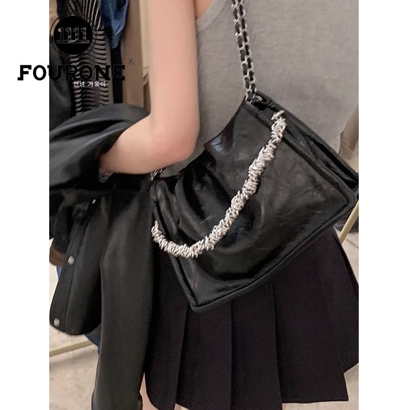 Niche chain pleated bag women's 2023 autumn and winter new trendy armpit bag versatile shoulder crossbody bag