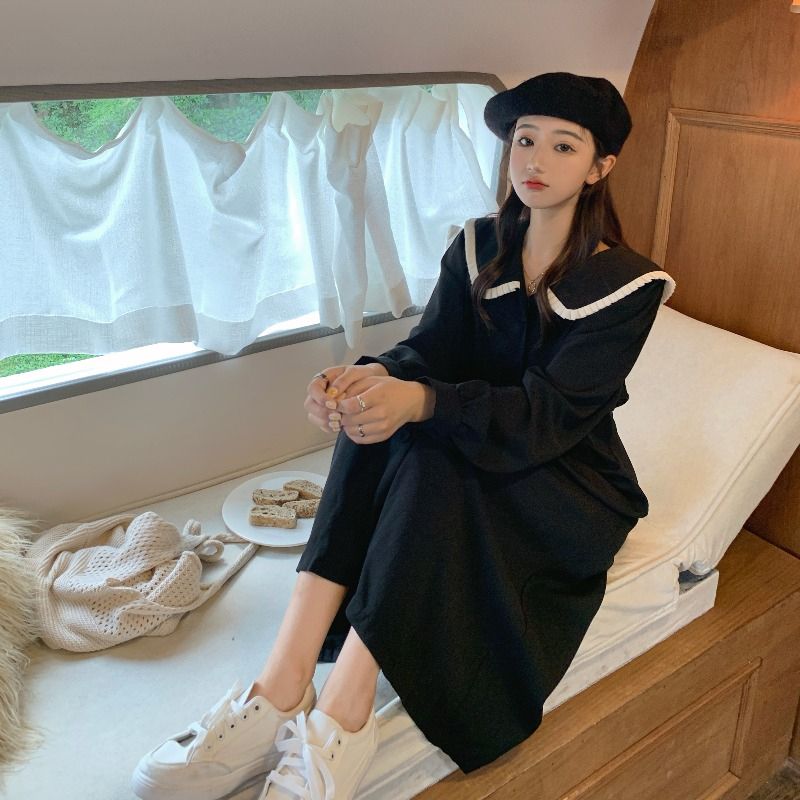 大碼女裝春季胖妹妹收腰顯瘦氣質內搭法式復古娃娃領單排扣連衣裙
