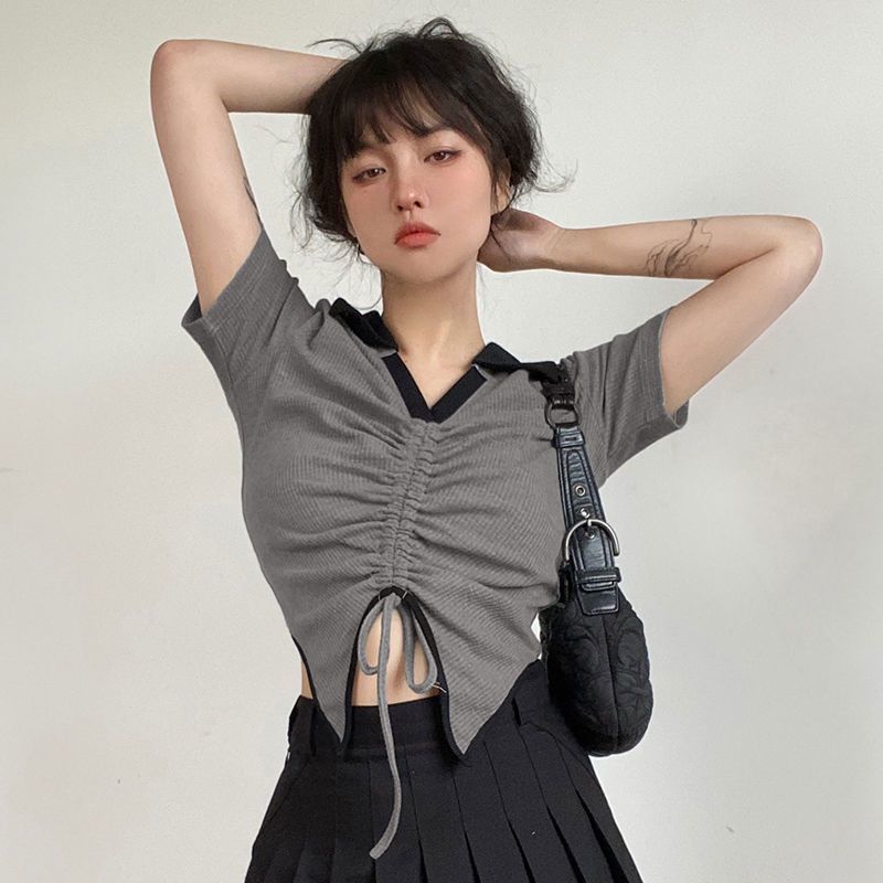 辣妹不規則下擺抽褶顯瘦翻領上衣女美式復古金屬小標短款短袖T恤