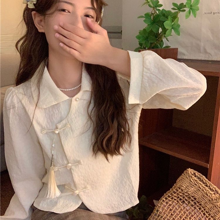 中國風襯衫女裝早秋2023新款盤扣設計感不規則短款高級感長袖上衣