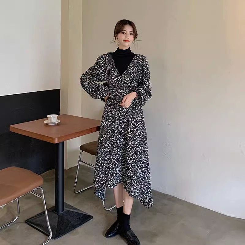 秋冬2023新款復古假兩件拼接碎花裙女裝韓版洋氣長袖高領連衣裙潮