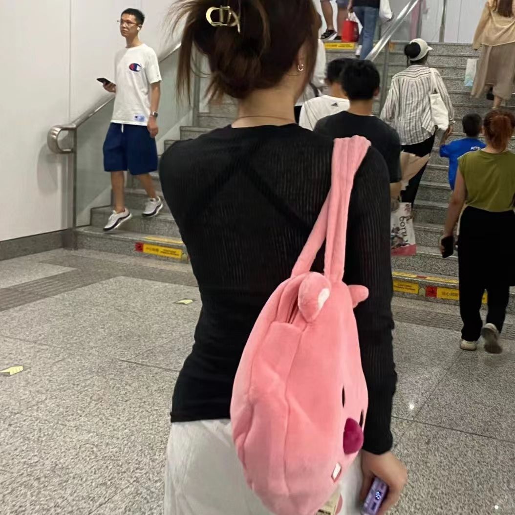 Xiaohongshu's same cute little beaver commuter bag  new plush shoulder bag handbag