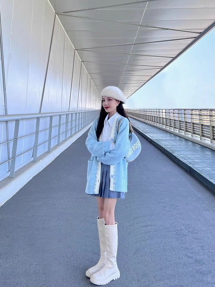 日系溫柔風藍色氣質針織開衫外套女秋冬季奶系超好看別致減齡上衣