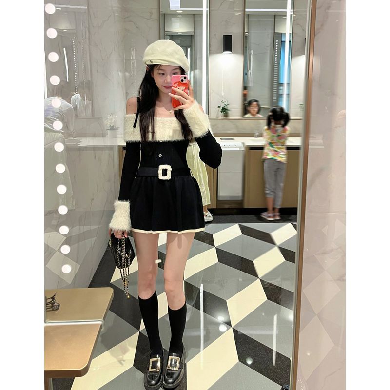 2023 new autumn women's clothing sweet and pure sexy hot girl one-shoulder long-sleeved waist slimming knitted dress