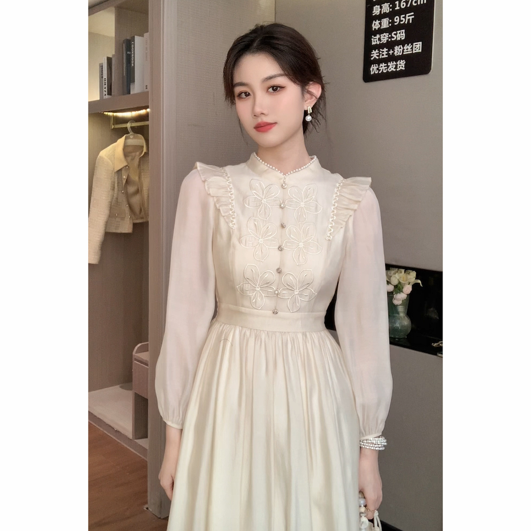 新中式民族風釘珠甜美復古長袖重工刺繡氣質連衣裙女2023秋季新款