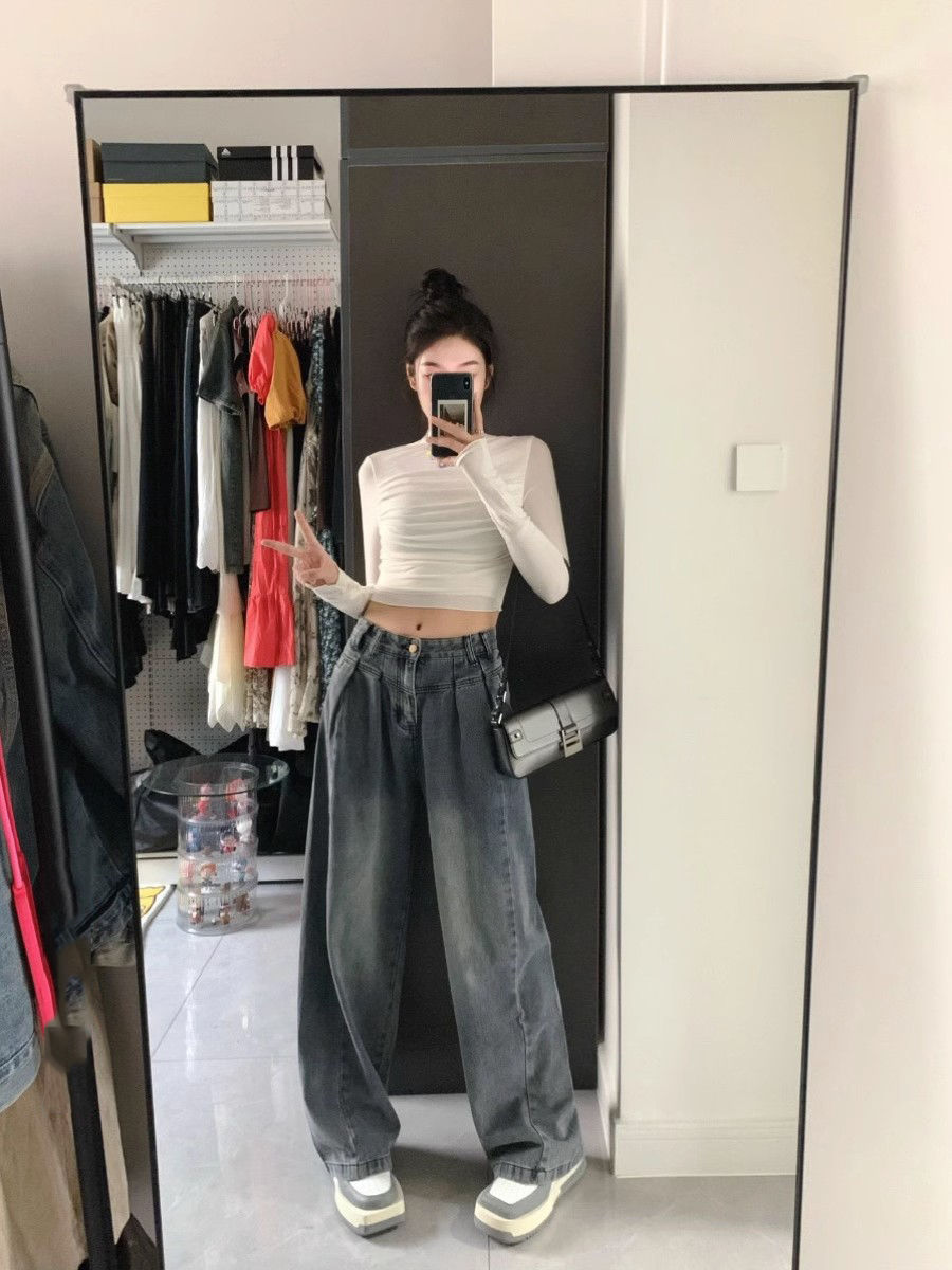 White half turtleneck bottoming shirt for women in autumn and winter new versatile slim high waisted short navel-baring pleated design top