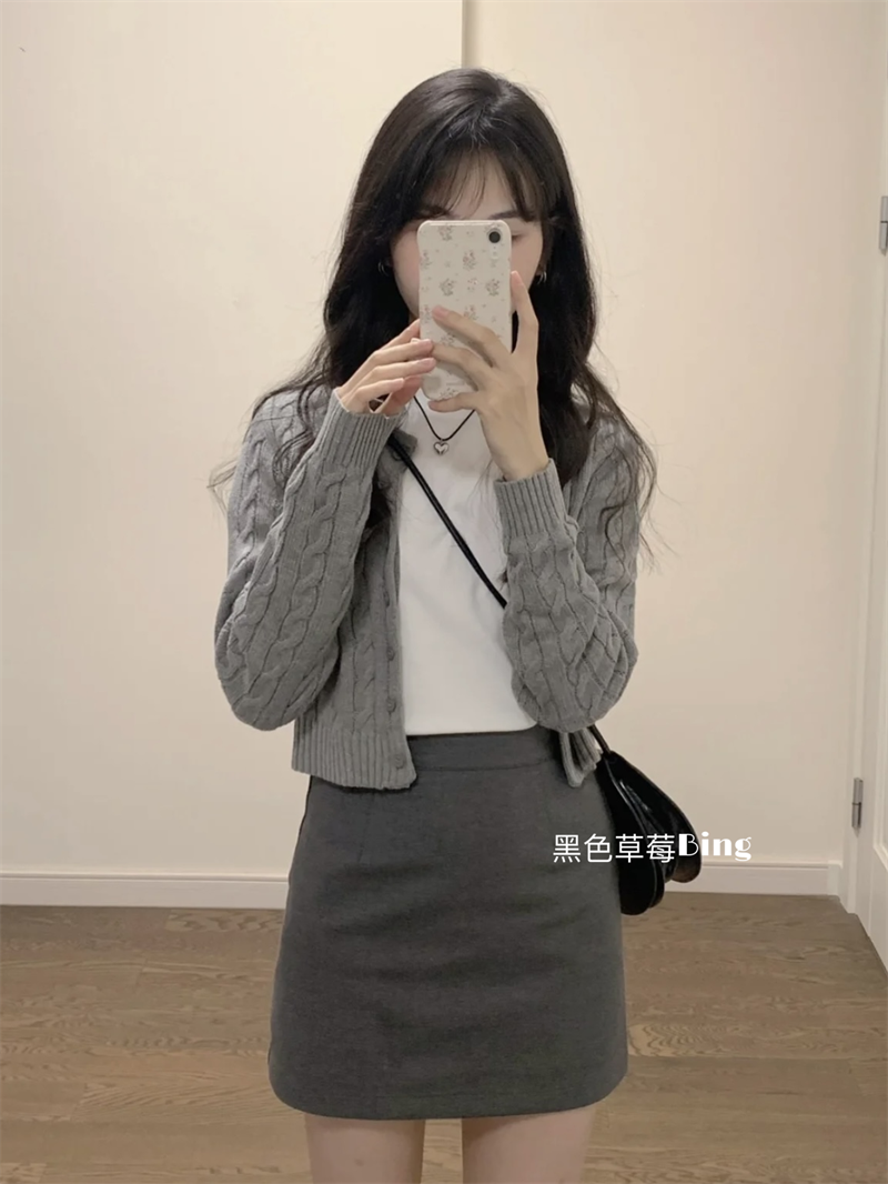 韓系復古高級感極簡風麻花毛衣針織開衫短袖T恤A字短裙早秋三件套