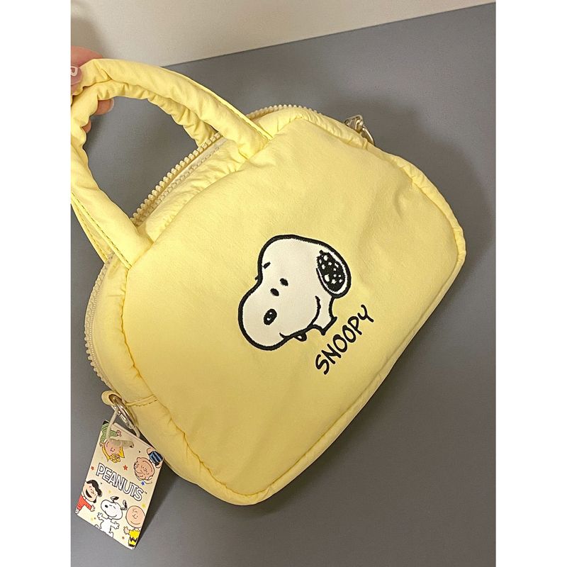 Snoopy Birthday Party Toast Messenger Bag Cartoon Handbag Custard Shoulder Bag Women's Universal Student Bag
