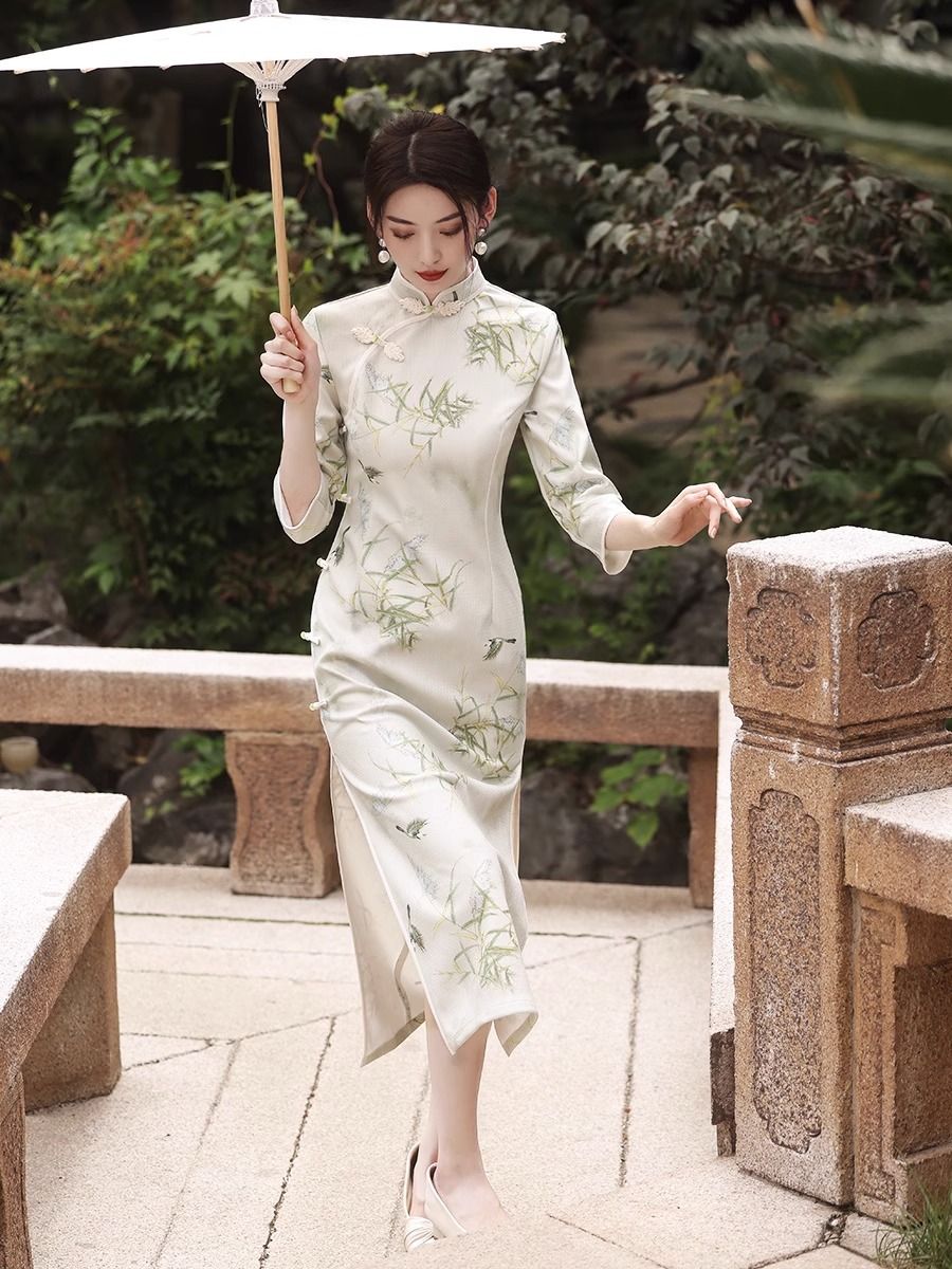 改良民國風旗袍年輕款2023新款少女長款高端素雅氣質復古連衣裙秋