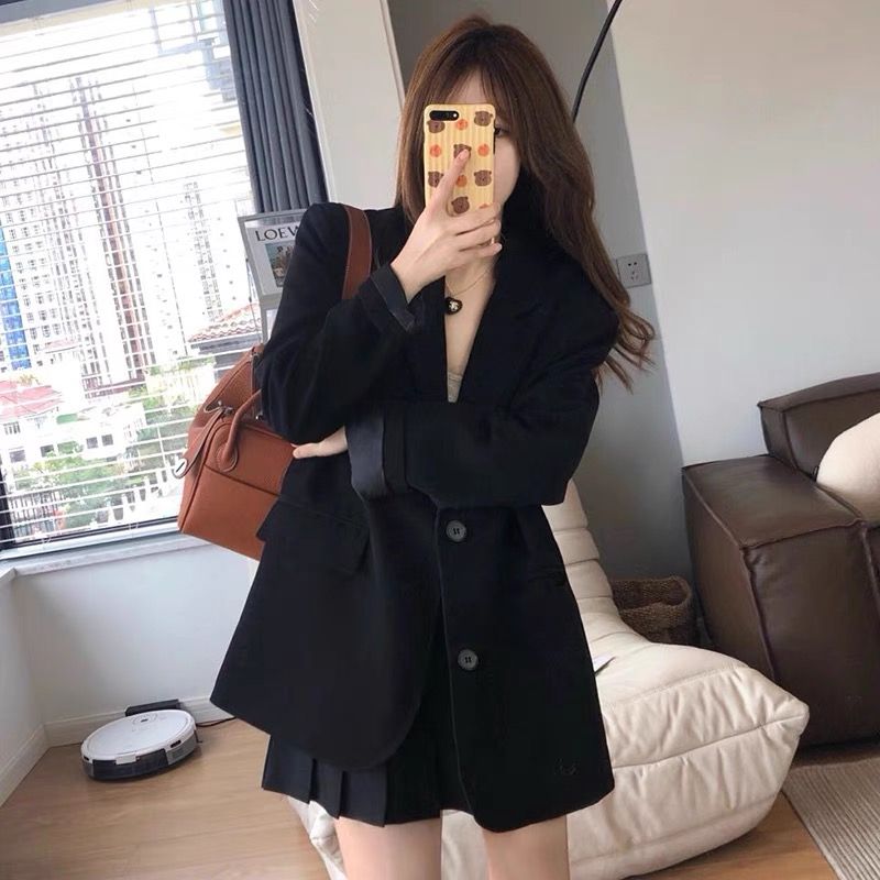 Fashionable black suit jacket for women 2023 spring and autumn new loose casual small man versatile suit top